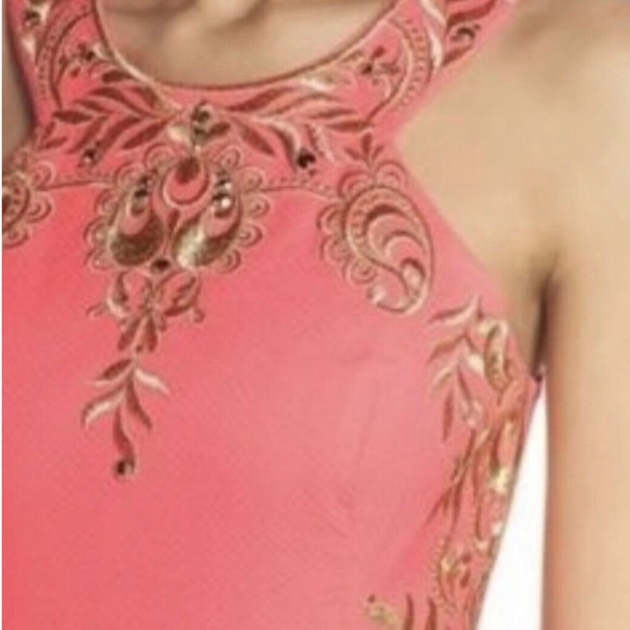 Lily Pulitzer Tina Embroidered Stretch Shift Dress in Coral Sunset size 10 - Picture 4 of 9